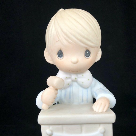 1983 Precious Moments Figurine Let Us Call The Club to Order Jonathan & David - Picture 3 of 11